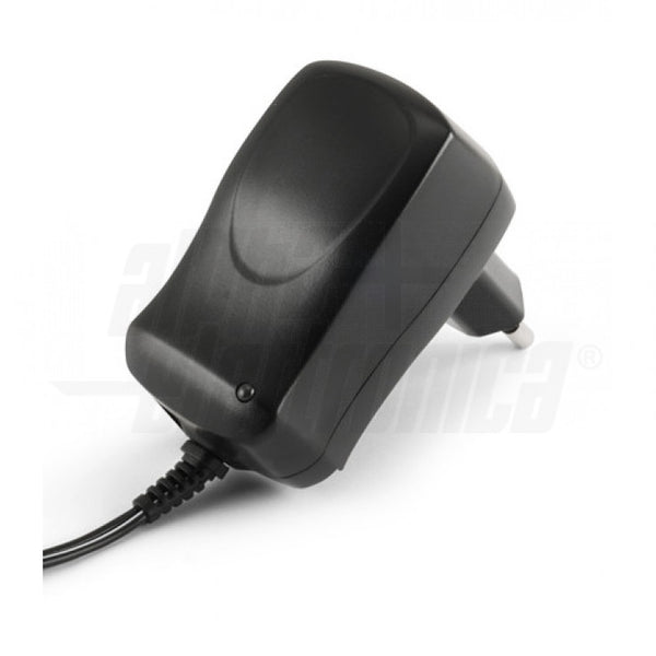 Alimentatore Switching 7,2W - 3/4,5/5/6/7,5/9/12 Vdc - 0,6A - 6 connettori